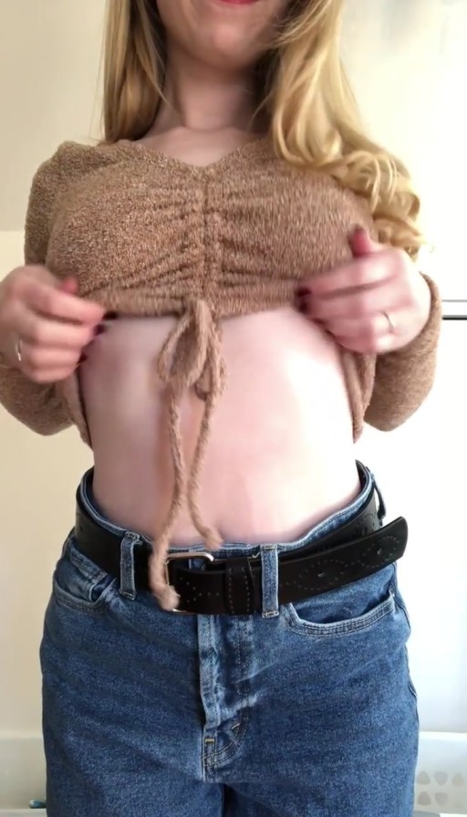 Heyitsjustbunny Some Xxx Friday Enjoy Soft Treat Straight Sex Boobies Porn Hot Influencer