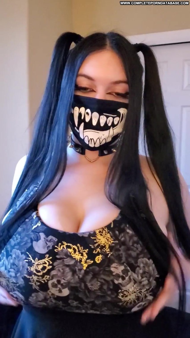 Esskayuwu Porn Hot Influencer Sports New Out Dropping Bra Sex