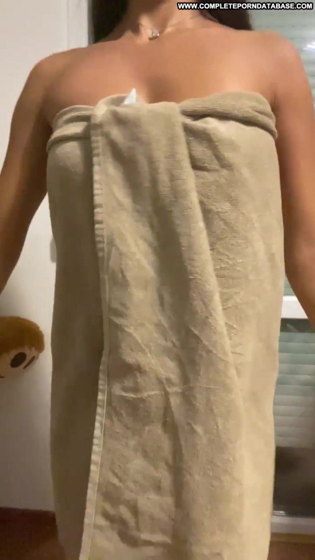 Alexis Princess Porn Xxx Oops Towel Off Sex Straight Embarrassed Towel