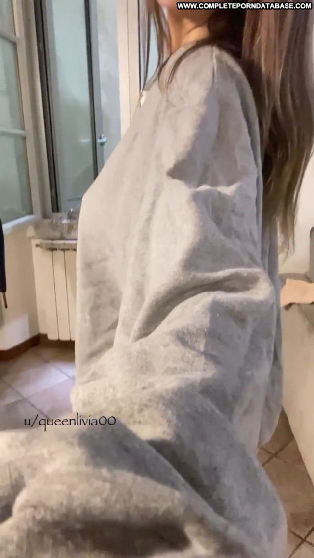 Queenlivia 00 My Boobs Small Ass Porn Influencer Straight Hot Xxx Sex