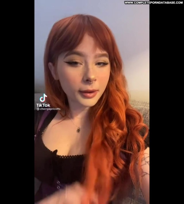 Thot Tits Hot Ass Straight Influencer Tiktok Tiktok Thot