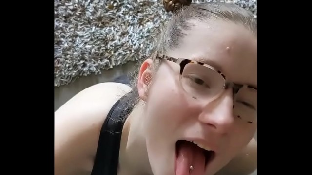 Mozell Straight Nerdy Girl Girl Throat Stuffed Sex Hot Bigboobs