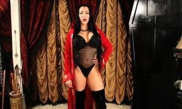 Alessandra Hot Masturbation Big Ass Celebrity Vampire