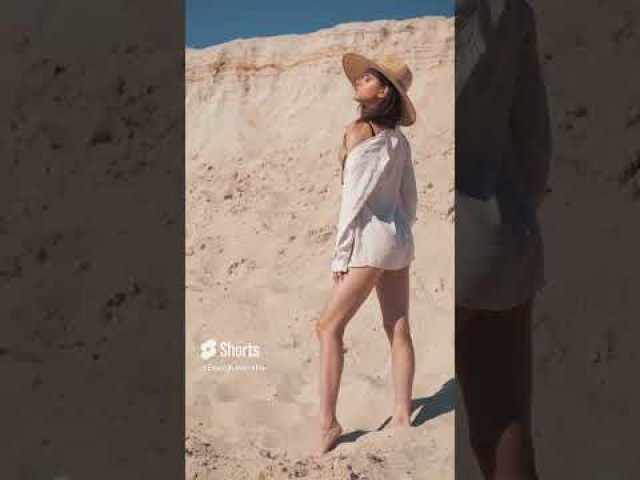 Evas Universe Lingerie Posing Hot Influencer Beach Hot Beach Model Sex