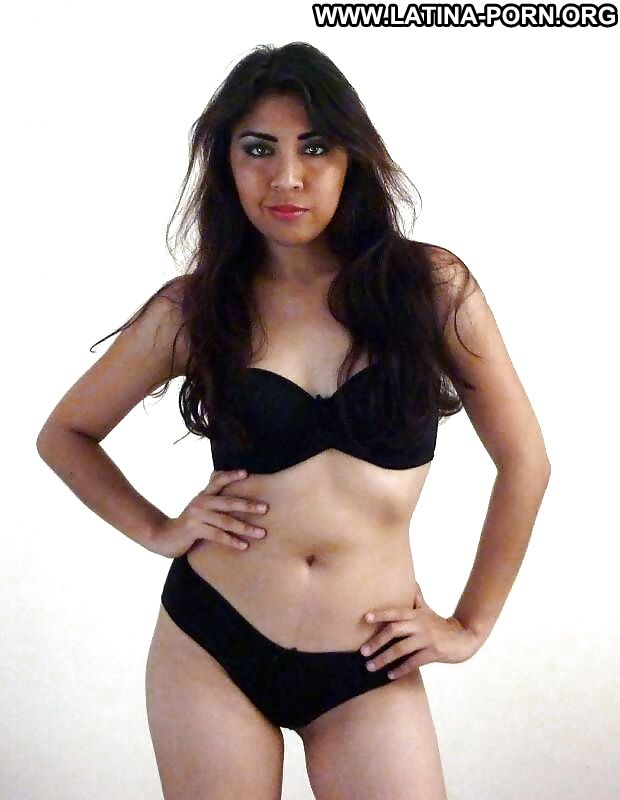 latina amateur girlfriend bikini
