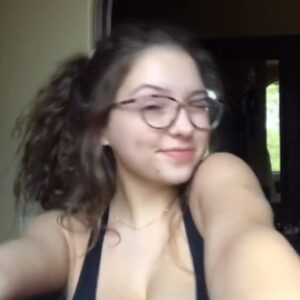 Maggie Smoczynski Cute Teen Instagram Onlyfans Manyvids Snapchat Nudes
