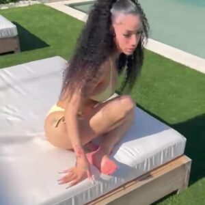 Bhad Bhabie Straight American Show Me On Set Old Player Meme Leak