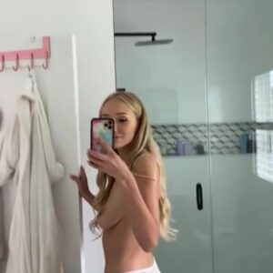 Gwen Gwiz Porn Video Topless Nude Pornplayer Xxx Player Panties
