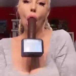 Tara Babcock Xxx Straight Dildo Nude Sucking Player Sucking Dildo Sex