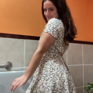 Daisie Influencer Married Fuck Straight Married Woman Woman Hot