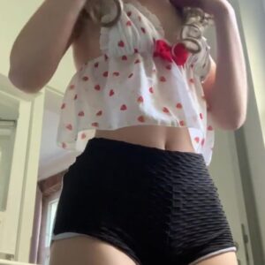 Cutelittledaisy Under Little My Boobs Small Tits Hiding Shirt Influencer