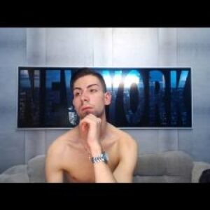 TwinkyMaxx Babe Brown Eyes Pussy Shaved Pussy Brunette Cock Male