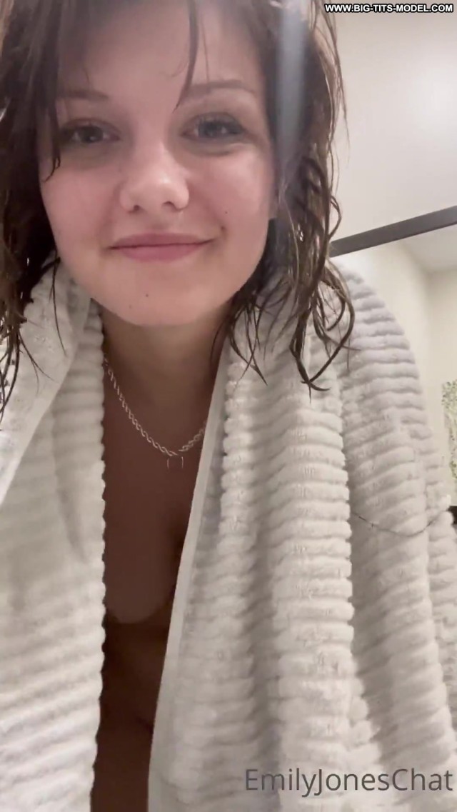 Emjaybird Instagram Twitter Cam Megaporn Instagram Onlyfans Onlyfans