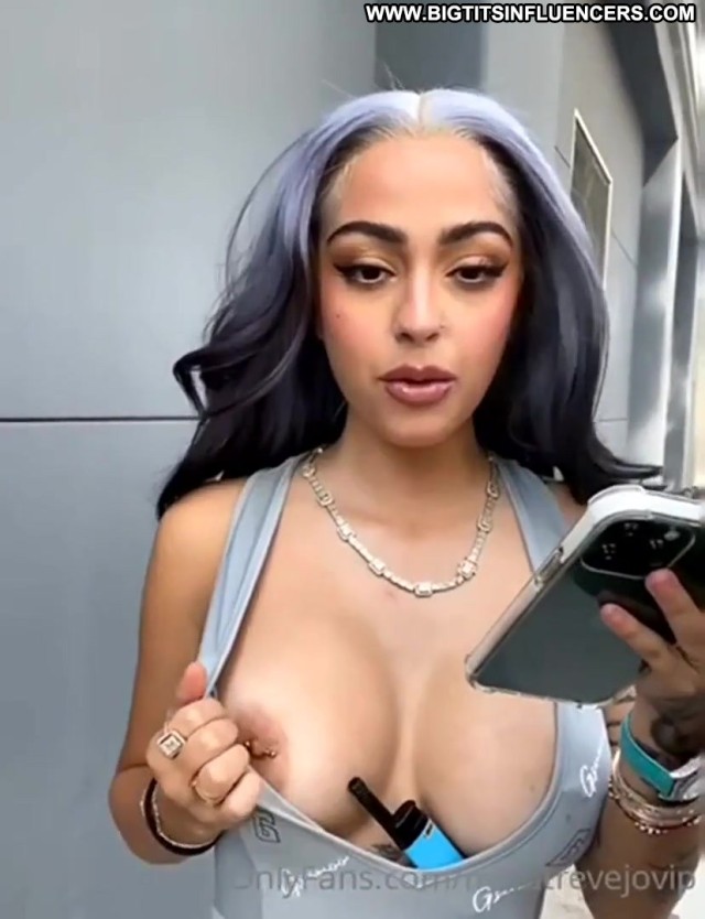 Allie Nsfw Influencer Sex Hot Onlyfans Leaked Leaked Boob Squeeze