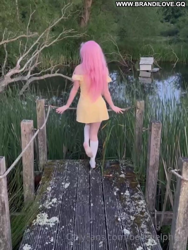 Belle Delphine Xxx Hot Skinny Sensation Content Sexy Nude Following