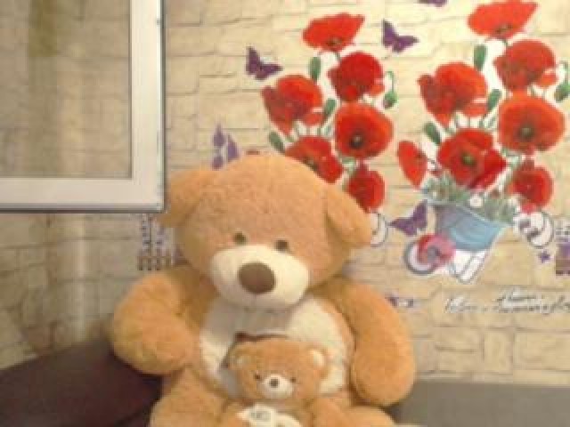 DinaSpice Webcam Model Shaved Pussy Babe Tits Webcam Brunette