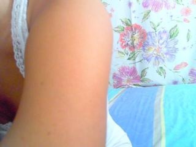 FORNIKATE Hispanic Medium Tits Webcam Model Pussy Webcam Brown Eyes